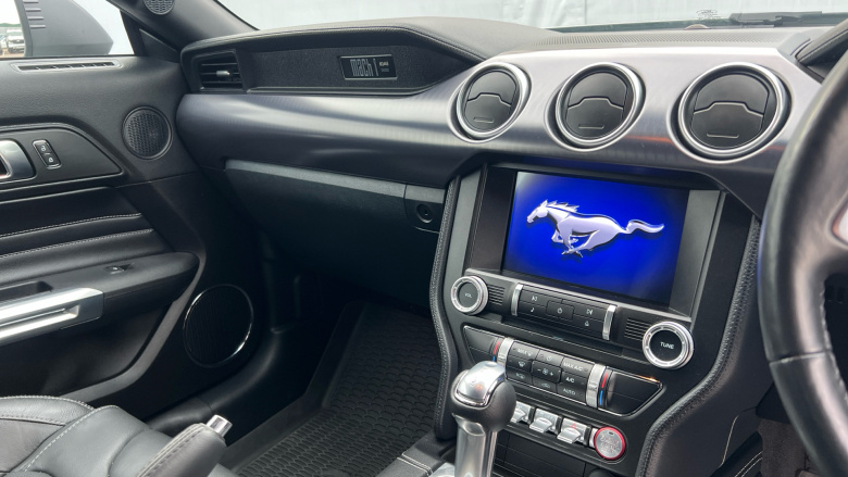 Ford Mustang 5.0 V8 Mach 1 2dr Auto Petrol Coupe